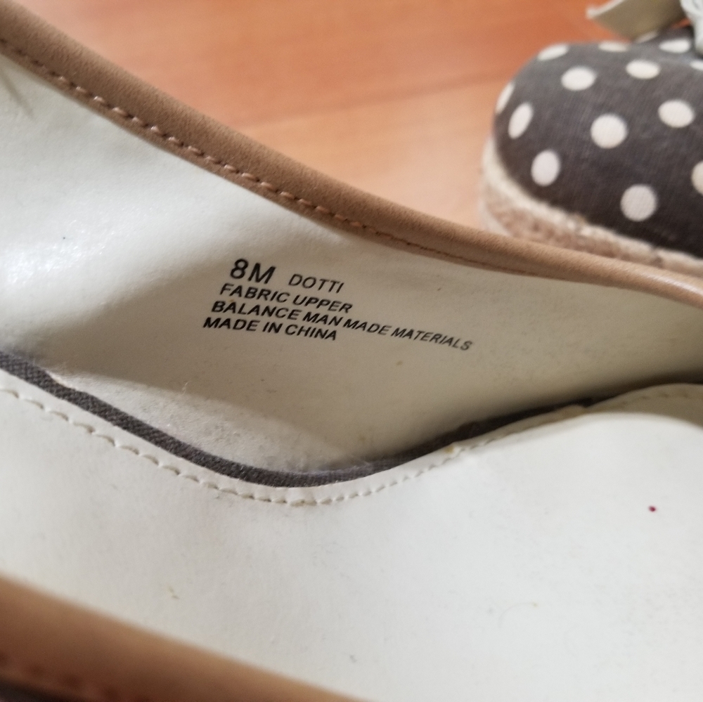 Polka-Dotted Espadrilles 🌾 - Picture 3 of 5